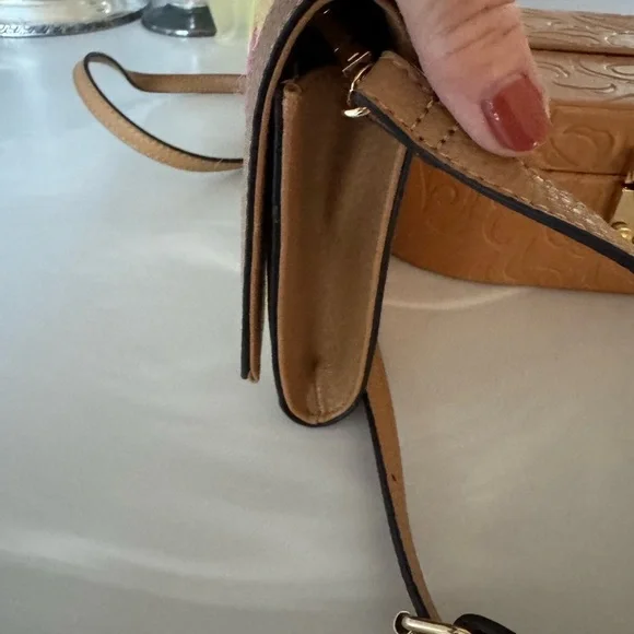 Anne Klein Embroidered Straw Crossbody Bag - Picture 4 of 9